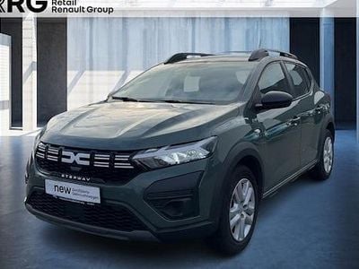 Gebraucht Dacia Sandero Essentiel 122 PS (89 kW) 2024 Grün Limousine