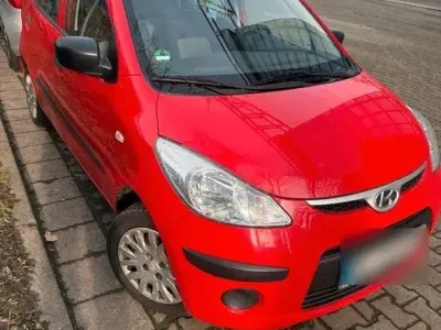 Gebraucht Hyundai i10 67 PS (49 kW) 2009 Rot Kleinwagen