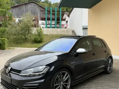 Gebraucht VW Golf VII R 301 PS (221 kW) 2019 Schwarz Kleinwagen