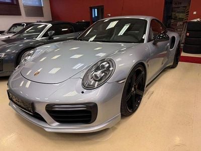 Silber Gebraucht 2014 Porsche 911 Turbo Coupé | 94.990 €