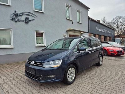 Gebraucht VW Sharan Comfortline 150 PS (110 kW) 2015 Blau Van / Kleinbus