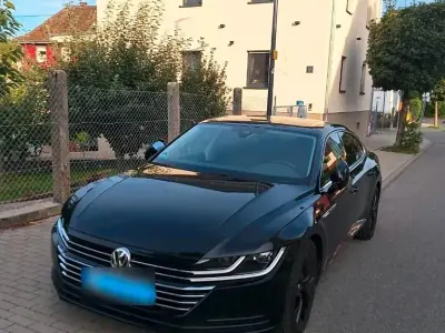 Gebraucht VW Arteon 150 PS (110 kW) 2018 Kleinwagen