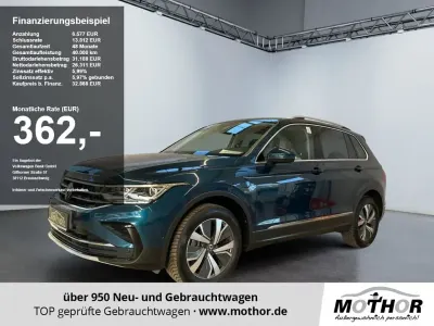 Gebraucht VW Tiguan Elegance 150 PS (110 kW) 2023 Nightshade blue (metallic) SUV