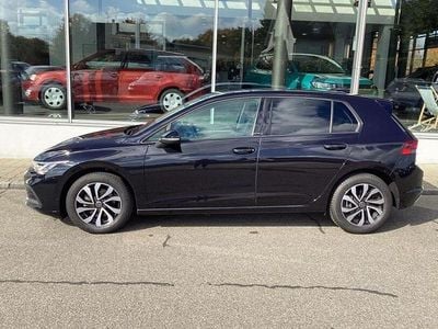 Second-hand VW Golf VIII Active 2021 Andere Berlinǎ