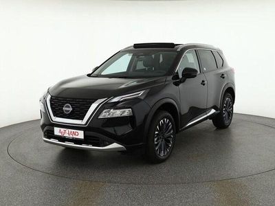 Neu Nissan X-Trail Tekna 163 PS (119 kW) 2025 Schwarz SUV
