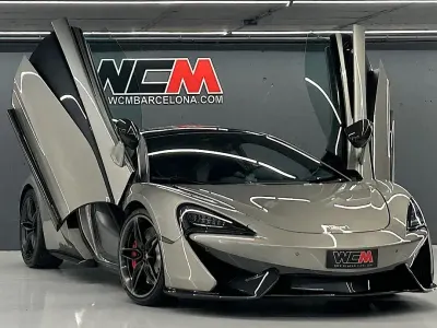 Gebraucht McLaren 570GT 570 PS (419 kW) 2018 Silber