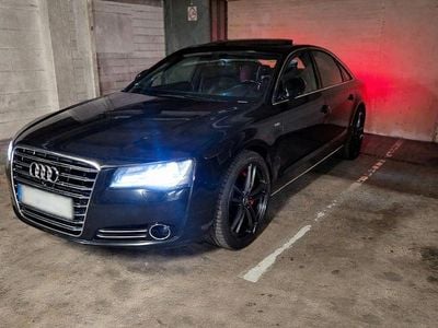 Second-hand Audi A8 Ambiente 351 CP (258 kW) 2012 Negru Berlinǎ
