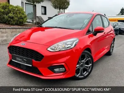 Gebraucht Ford Fiesta Cool & Sound Edition 101 PS (74 kW) 2019 Rot Kleinwagen