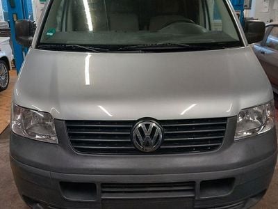 Grau Gebraucht 2006 VW T5 Van | 8.600 € (Teuer)