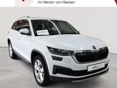 Gebraucht Skoda Kodiaq Tour 190 PS (139 kW) 2022 Moonweiß perleffekt SUV