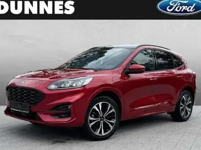Używany Ford Kuga Titanium X 243 KM (178 kW) 2022 Czerwony SUV