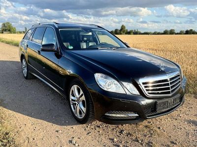 Mercedes E220