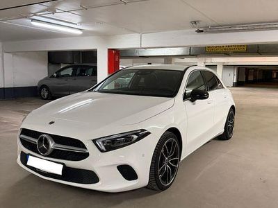 Gebraucht Mercedes A220 190 PS (139 kW) 2019 Weiß Limousine