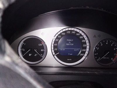 Gebraucht Mercedes C180 Avantgarde 156 PS (114 kW) 2008 Grau Limousine