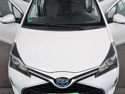 Gebraucht Toyota Yaris Edition-S 99 PS (72 kW) 2016 Weiß Limousine