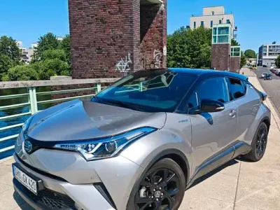 Gebraucht Toyota C-HR Style 122 PS (89 kW) 2019 Silber SUV