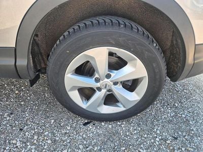 Usata Nissan Qashqai 116 CV (85 kW) 2017 Argento SUV