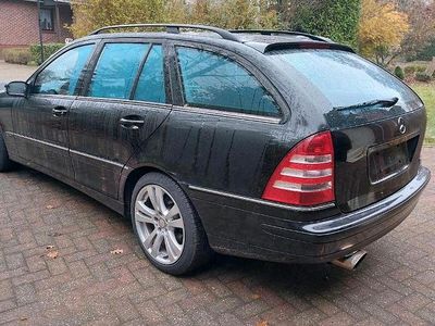 Mercedes C230