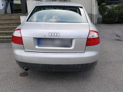 Używany Audi A4 140 KM (102 kW) 2004 Srebrny Sedan/Limuzyna