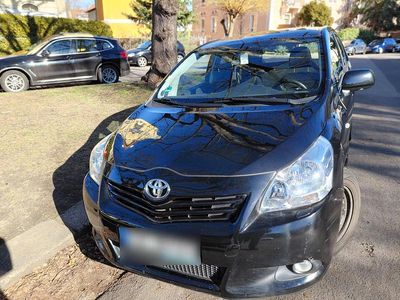 Gebraucht Toyota Verso 2009 Schwarz Van / Kleinbus