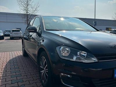 Gebraucht VW Golf VII Allstar 150 PS (110 kW) 2016 Schwarz Limousine