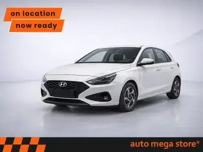 Begagnad Hyundai i30 Style 101 HK (74 kW) 2024 Vit Sedan
