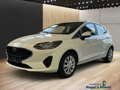 Używany Ford Fiesta Cool & Connect 140 KM (102 kW) 2023 Biały Hatchback