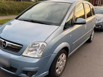 Second-hand Opel Meriva 105 CP (77 kW) 2006 Albastru Monovolum
