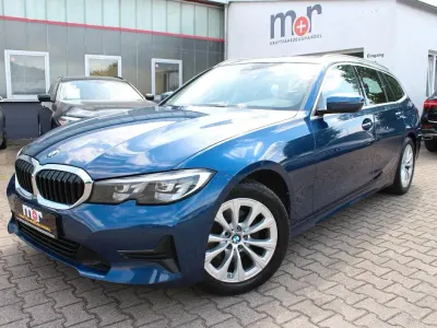 Gebraucht BMW 320 Advantage 190 PS (139 kW) 2022 Blau Kombi