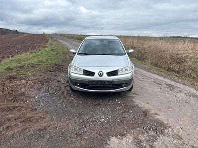 Gebraucht Renault Mégane II Avantage 106 PS (77 kW) 2006 Silber Kleinwagen