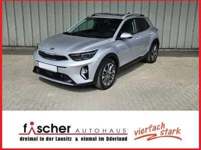 Gebraucht Kia Stonic Platinum 120 PS (88 kW) 2021 Seidensilber SUV