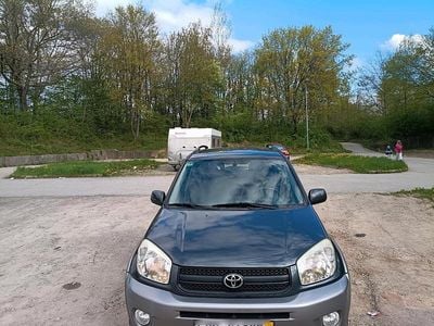 Usata Toyota RAV4 150 CV (110 kW) 2003 Verde SUV