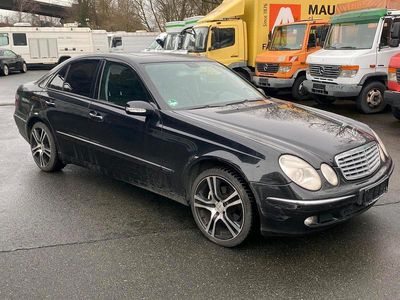 Mercedes E280