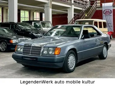 Gebraucht Mercedes 230 136 PS (100 kW) 1989 Perlmuttgrau metallic 122 Coupé
