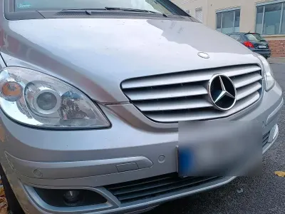 Gebraucht Mercedes B200 136 PS (100 kW) 2007 Grau Van / Kleinbus