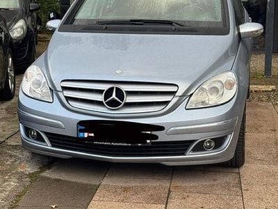 Usata Mercedes B150 95 CV (69 kW) 2007 Andere farben Monovolume