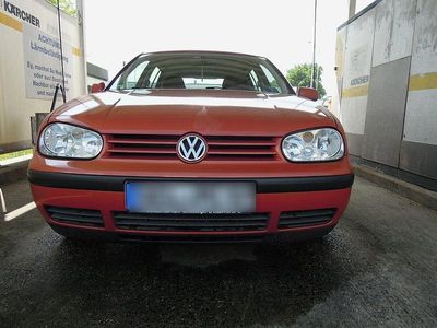 VW Golf IV