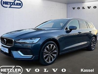 Neu Volvo V60 Ultra 455 PS (334 kW) 2026 Denim blue / metallic Kombi