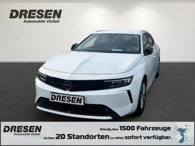 Weiß Gebraucht 2023 Opel Astra Elegance Kombi | 21.350 € (Etwas zu teuer)