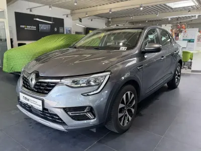 Gebraucht Renault Arkana Zen 140 PS (102 kW) 2022 Grau SUV