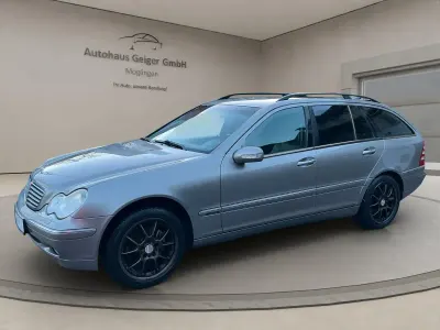 Gebraucht Mercedes C180 143 PS (105 kW) 2003 Silber Kombi