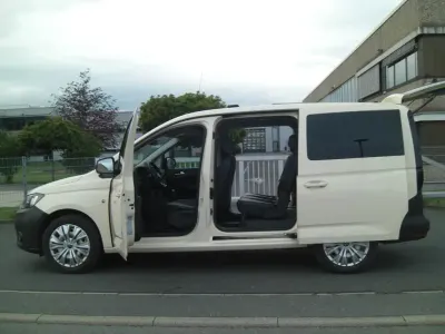 Gebraucht VW Caddy Basis 102 PS (75 kW) 2022 Beige Van / Kleinbus