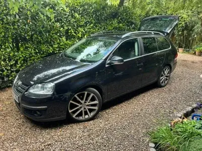 Gebraucht VW Golf V Comfortline 122 PS (89 kW) 2008 Schwarz Kombi