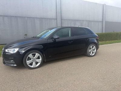 Usata Audi A3 Ambiente 150 CV (110 kW) 2014 Nero Utilitaria