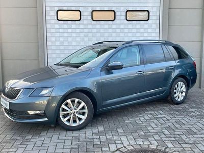 Gebraucht Skoda Octavia Ambition 150 PS (110 kW) 2018 Grau Kombi