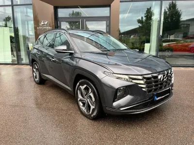 Gebraucht Hyundai Tucson Basis 179 PS (131 kW) 2023 Dark knight SUV
