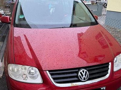 Gebraucht VW Touran 140 PS (102 kW) 2004 Rot Van / Kleinbus