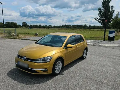 Gebraucht VW Golf VII 150 PS (110 kW) 2017 Gelb Limousine