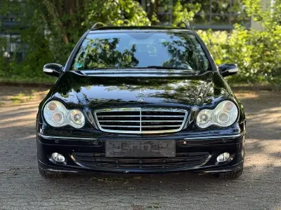 Second-hand Mercedes C220