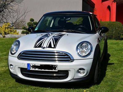 Usata Mini Cooper D 111 CV (81 kW) 2011 Bianco Utilitaria